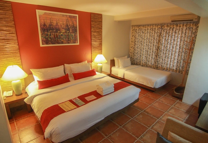 Imagen de la habitación del Hotel Villa Cha Cha Banglumphu. Foto 2