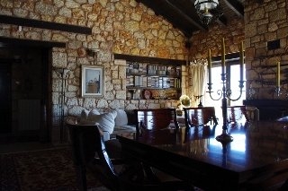 Imagen de la habitación del Hotel Villa Chateau Olympia. Foto 10