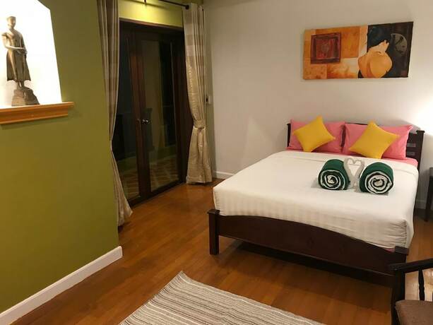 Imagen de la habitación del Hotel Villa Chaya. Foto 13