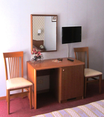 Imagen de la habitación del Hotel Villa Chiara. Foto 6