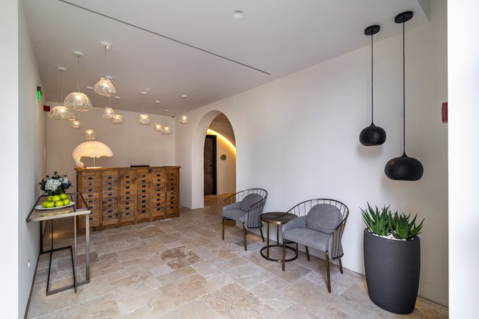 Imagen de los interiores del Hotel Villa Chinka by Astor Garden Hotel. Foto 15