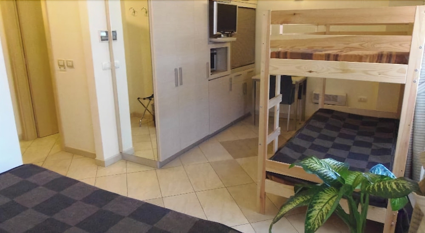 Imagen de la habitación del Hotel Villa Cibele. Foto 13