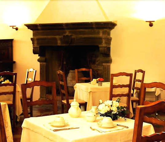 Imagen del bar/restaurante del Hotel Villa Ciconia. Foto 2