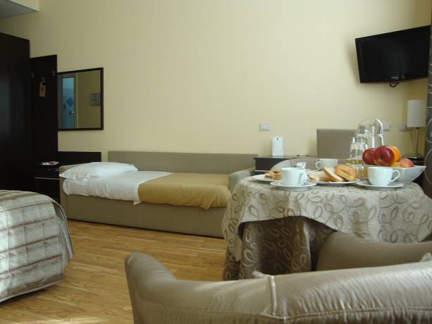 Imagen de la habitación del Hotel Villa Cinzia. Foto 4