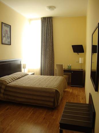 Imagen de la habitación del Hotel Villa Cinzia. Foto 11