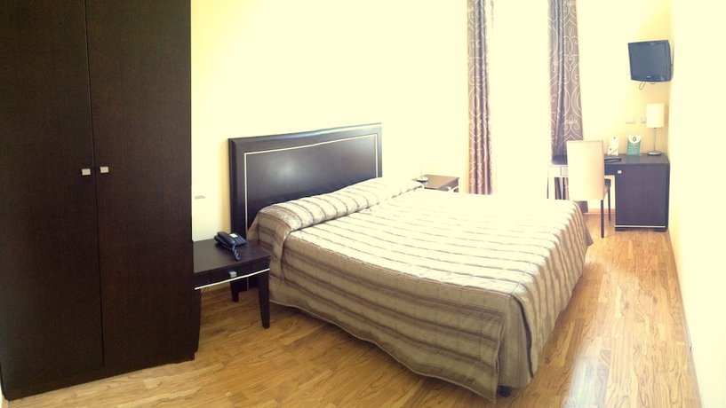 Imagen de la habitación del Hotel Villa Cinzia. Foto 18