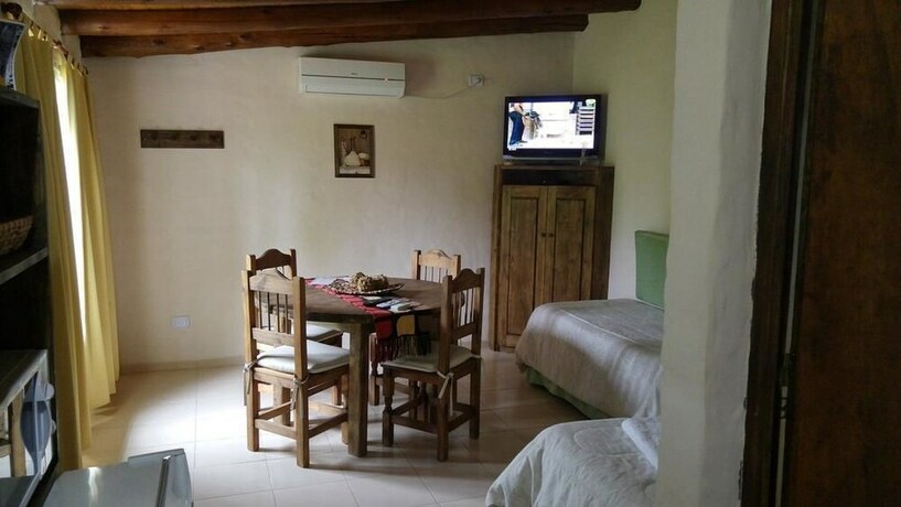 Imagen de la habitación del Hotel Villa Ciruelos. Foto 23