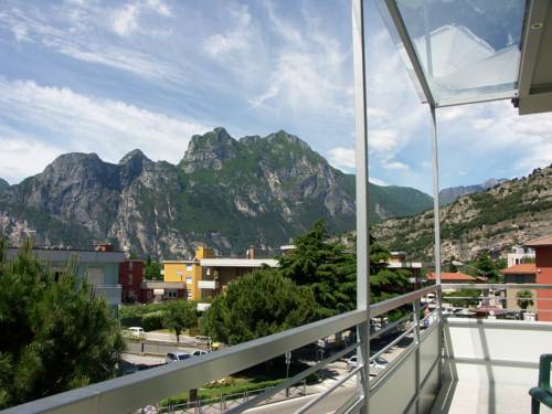 Imagen de la habitación del Hotel Villa Clara, Torbole Sul Garda. Foto 11