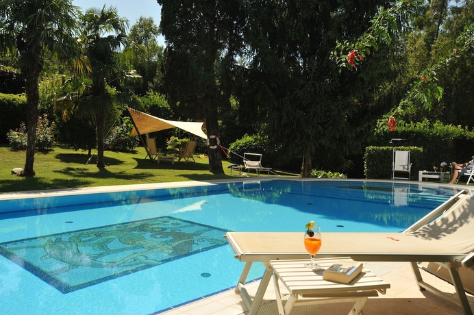Imagen de la piscina del Hotel Villa Clementina, Bracciano. Foto 15