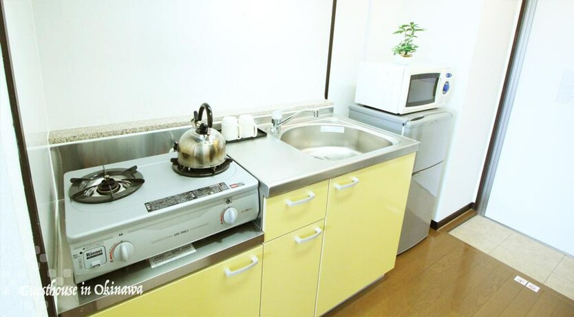 Imagen de la habitación del Hotel Villa Coast Nishimachi Guesthouse In Okinawa. Foto 15