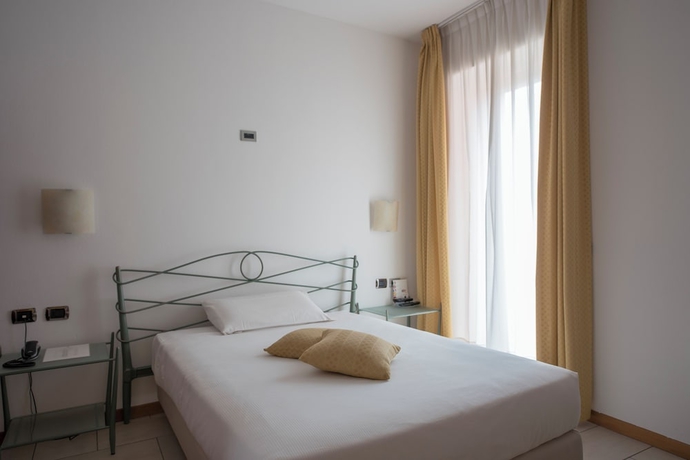Imagen de la habitación del Hotel Villa Colico. Foto 4