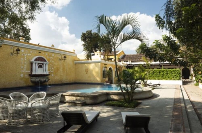 Imagen de la piscina del Hotel Villa Colonial, Antigua Guatemala. Foto 19