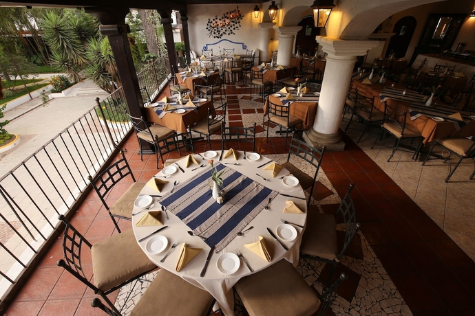 Imagen del bar/restaurante del Hotel Villa Colonial, Antigua Guatemala. Foto 2