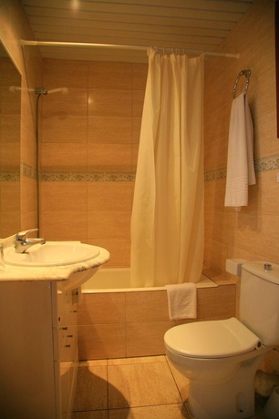 Imagen general del Hotel Villa Columbus. Foto 10