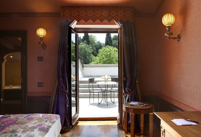 Imagen de la habitación del Hotel Villa Cora. Foto 10