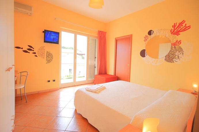 Imagen de la habitación del Hotel Villa Corallina. Foto 6