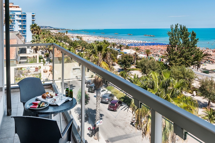 Imagen de la habitación del Hotel Villa Corallo. Foto 7