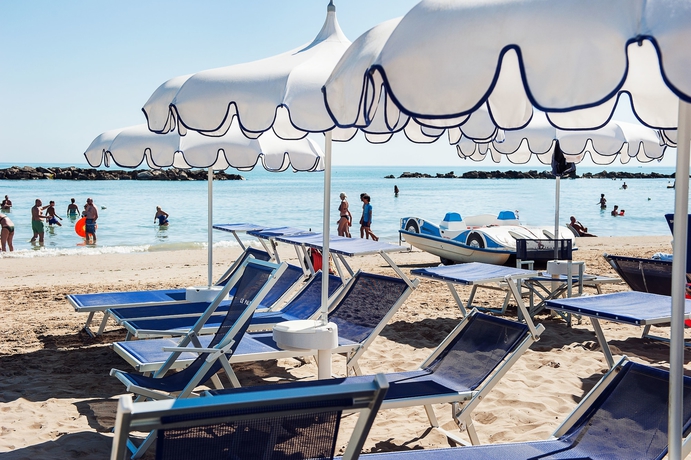 Imagen de los exteriores del Hotel Villa Corallo. Foto 14