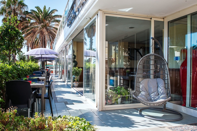 Imagen de los exteriores del Hotel Villa Corallo. Foto 18