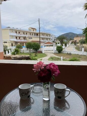 Imagen de la habitación del Hotel Villa Corfiota Moraitika Beach. Foto 17