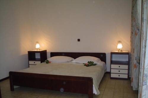 Imagen general del Hotel Villa Corona. Foto 4