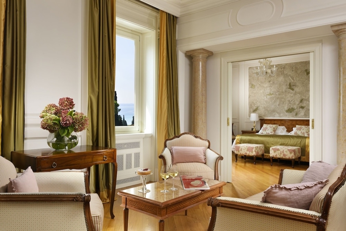 Imagen de la habitación del Hotel Villa Cortine Palace. Foto 3