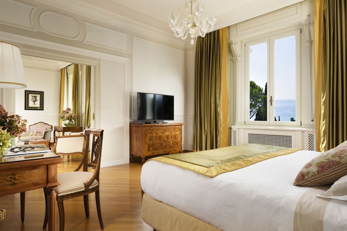 Imagen de la habitación del Hotel Villa Cortine Palace. Foto 10