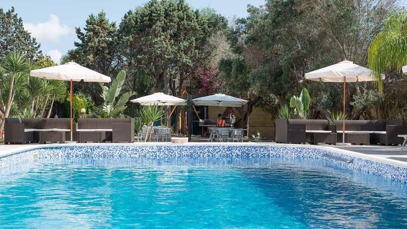 Imagen de la piscina del Hotel Villa Costes Gallipoli. Foto 19