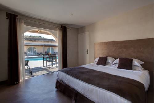 Imagen de la habitación del Hotel Villa Cosy. Foto 2