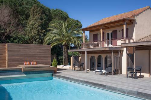 Imagen de la habitación del Hotel Villa Cosy. Foto 9