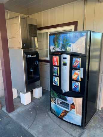 Imagen general del Hotel Villa Court Inn Oroville. Foto 4