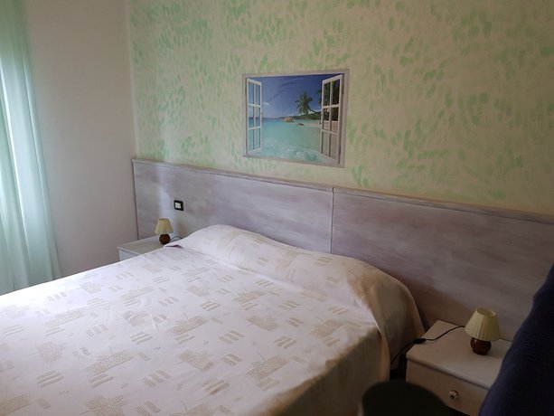 Imagen de la habitación del Hotel Villa Cristina, Capannili. Foto 6