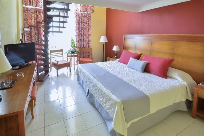 Imagen general del Hotel Villa Cuba. Foto 12