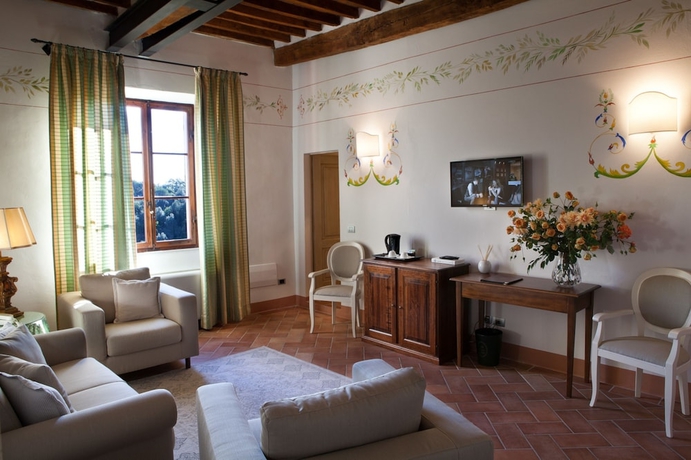 Imagen de la habitación del Hotel Villa Curina Resort. Foto 17