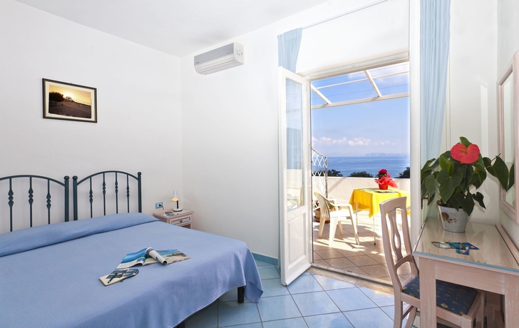 Imagen de la habitación del Hotel Villa D'Orta. Foto 3
