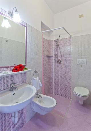 Imagen de la habitación del Hotel Villa D'Orta. Foto 9