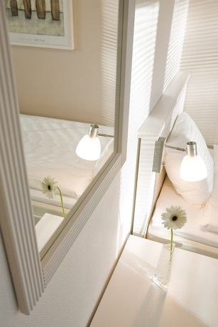 Imagen de la habitación del Hotel Villa Dahlia. Foto 7