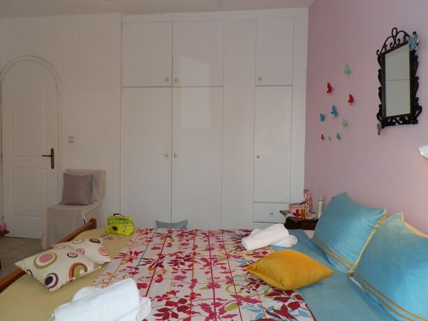 Imagen de la habitación del Hotel Villa Daizy. Foto 18