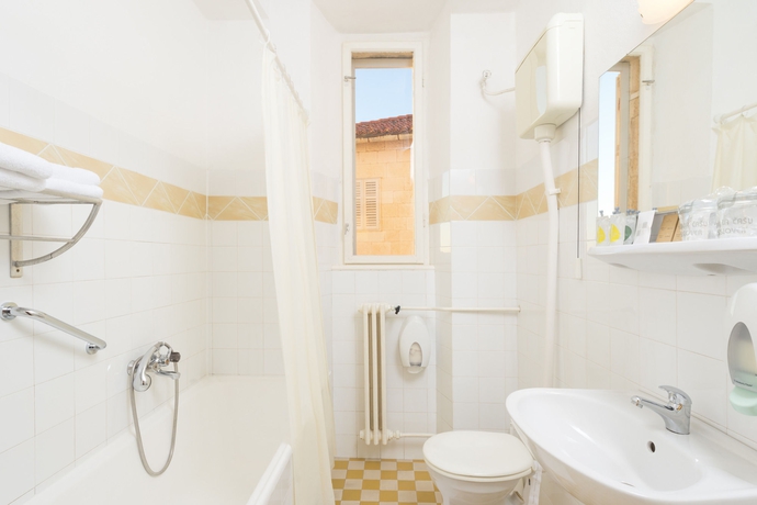 Imagen de la habitación del Hotel Villa Dalmacija. Foto 4
