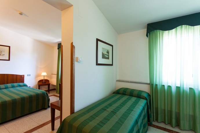 Imagen general del Hotel Villa D'amato. Foto 8