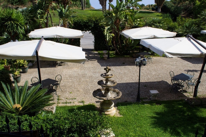 Imagen general del Hotel Villa D'amato. Foto 13