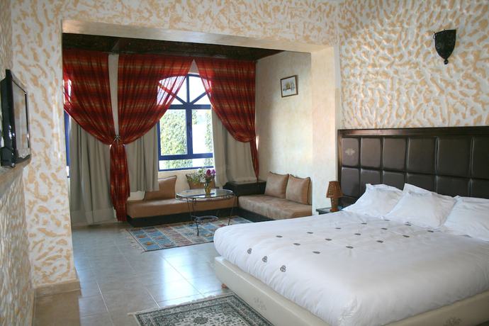 Imagen de la habitación del Hotel Villa Damonte. Foto 8