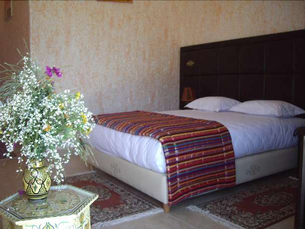 Imagen de la habitación del Hotel Villa Damonte. Foto 17