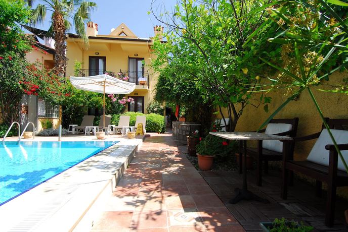 Imagen de la piscina del Hotel Villa DanLin - Boutique Class. Foto 19