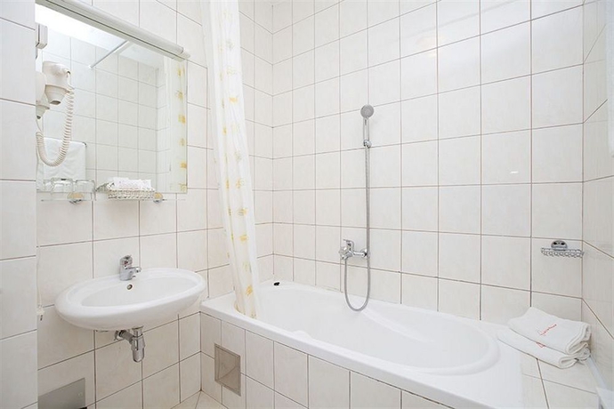 Imagen de la habitación del Hotel Villa Daniela. Foto 5