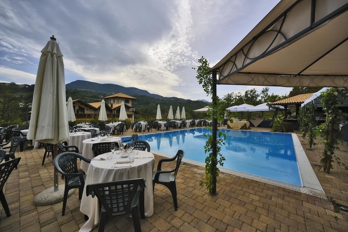 Imagen de los interiores del Hotel Villa Danilo. Foto 15