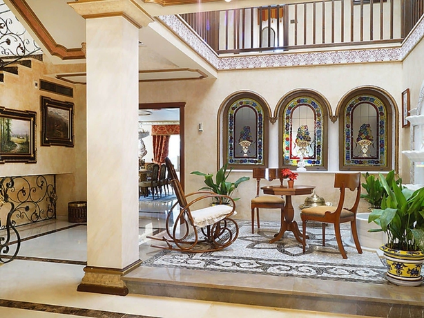 Imagen de los interiores del Hotel Villa Darkum. Foto 18