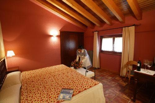 Imagen de la habitación del Hotel Villa De Abalos. Foto 6