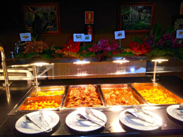 Imagen del bar/restaurante del Hotel Villa De Adeje Beach. Foto 6