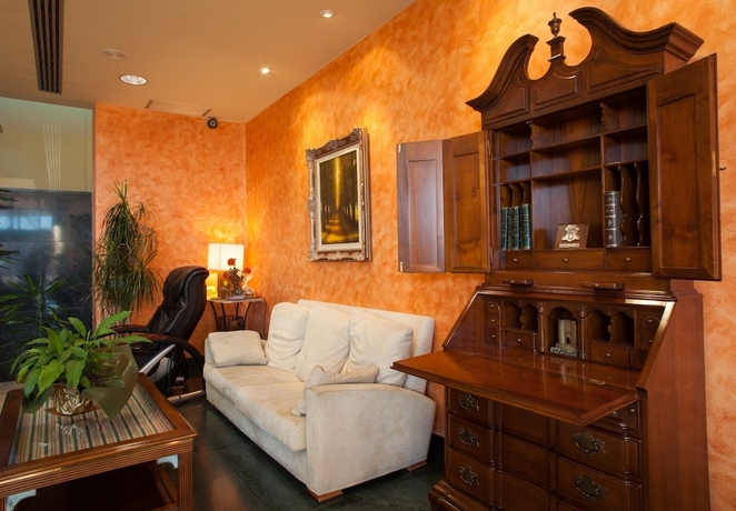 Imagen de los interiores del Hotel Villa De Almazán. Foto 18